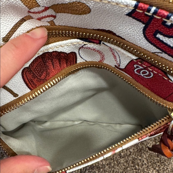 Dooney & Bourke Washington Nationals baseball MLB Crossbody bag - Picture 8 of 11